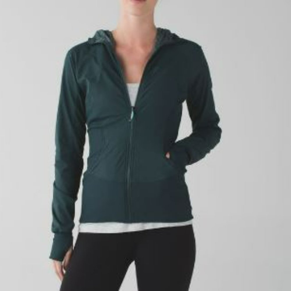 Lululemon In Flux Jacket in Dark Fuel (green) - Size 6